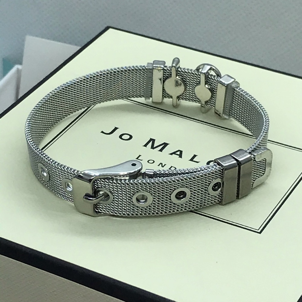 Stainless Steel Love Heart ❤️ Bracelet - Picture 2 of 4
